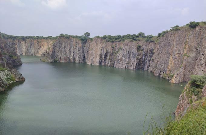 nanganallur tourist places